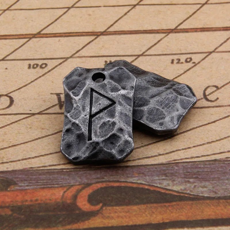 Wunjo Rune Necklace (Norse Joy Symbol Pendant) - The Pagan Grimoire