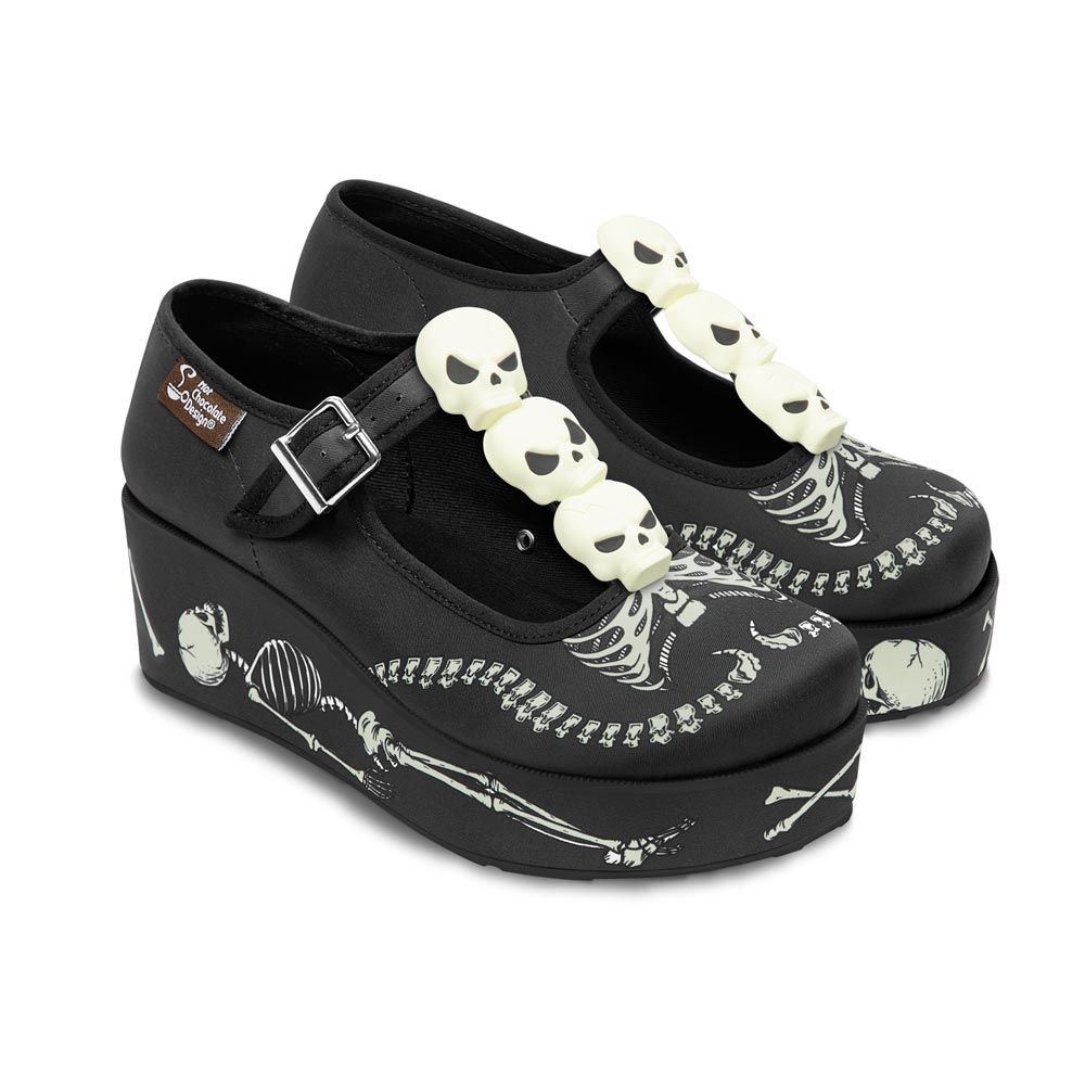 Chocolaticas Skeletons Under Your Bed Mary Jane platform shoes, black with skulls.